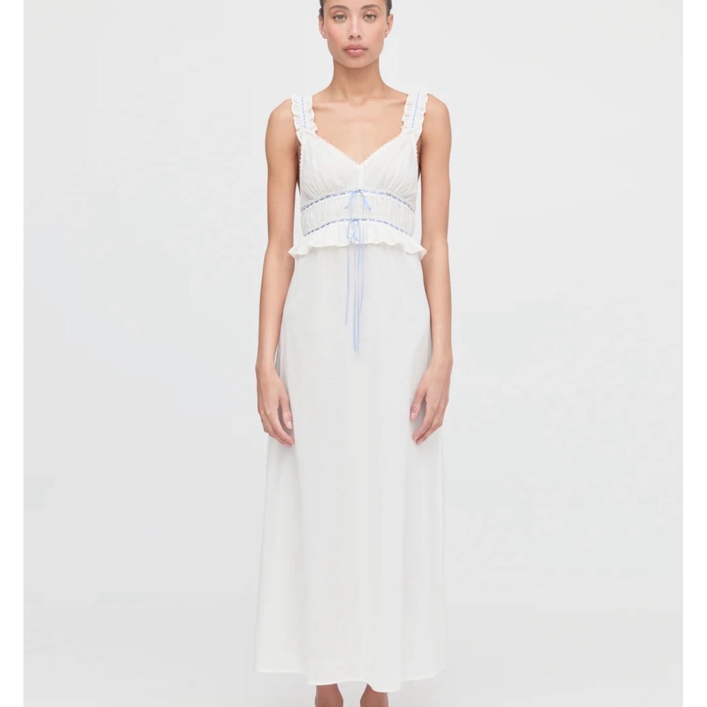 Hill house The Bonnie Nightgown